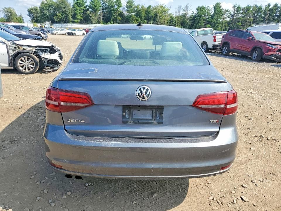2017 VOLKSWAGEN JETTA SPORT 6