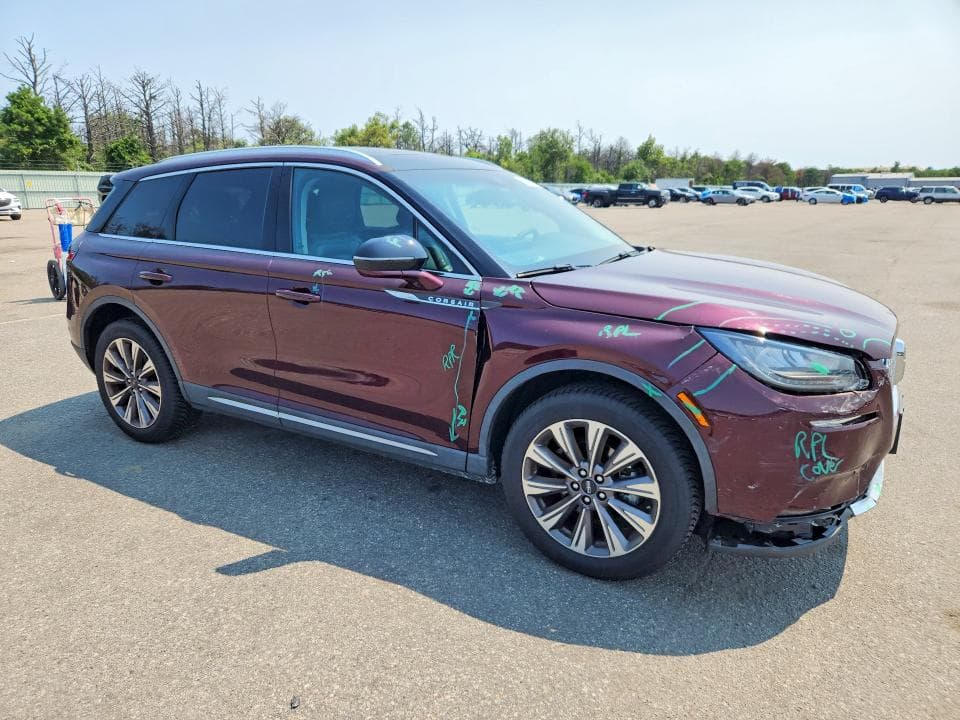 2020 LINCOLN CORSAIR RESERVE 4