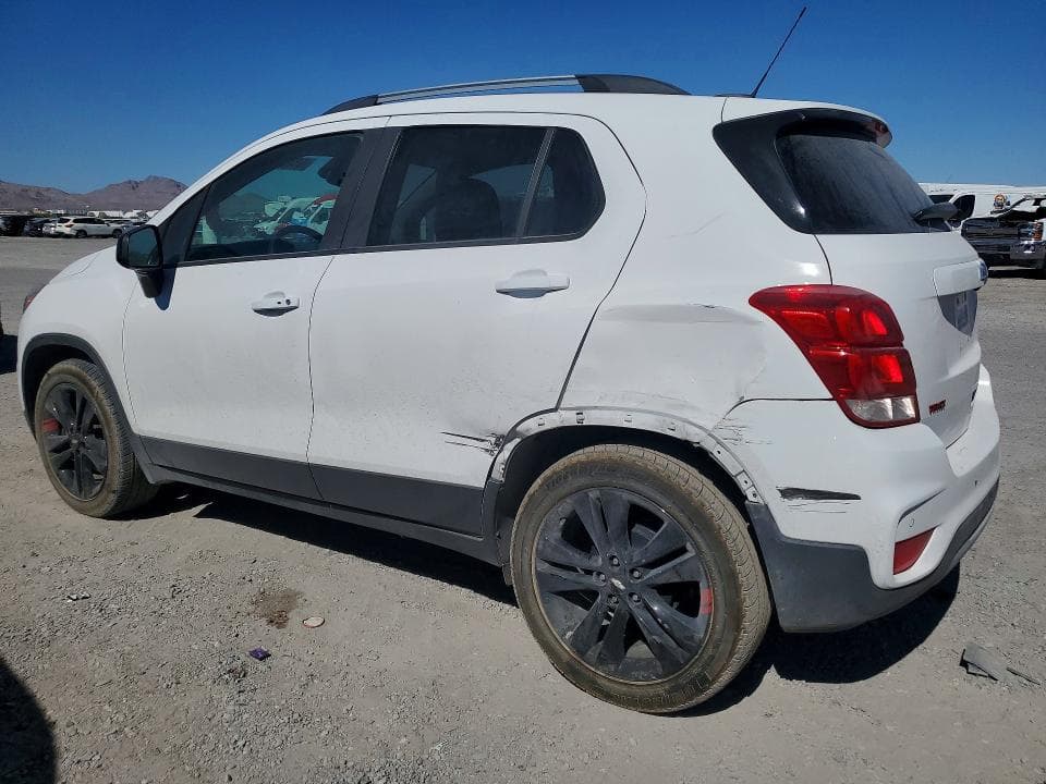 2020 CHEVROLET TRAX 1LT 2