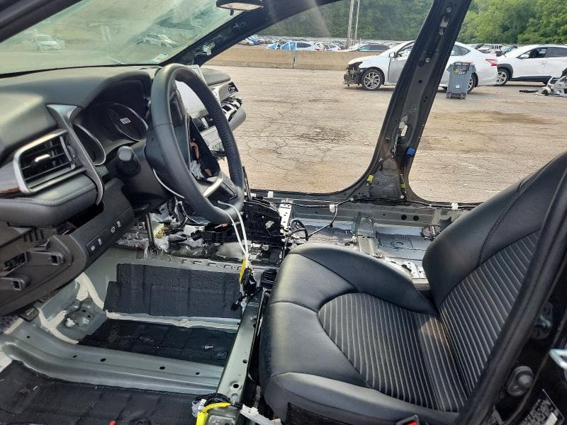 2022 TOYOTA CAMRY SE 7