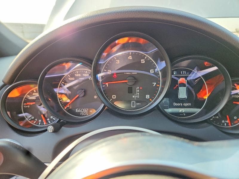2018 PORSCHE CAYENNE 9