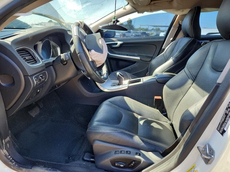 2018 VOLVO S60 DYNAMIC 7