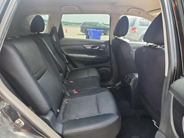 2018 NISSAN ROGUE SV 11