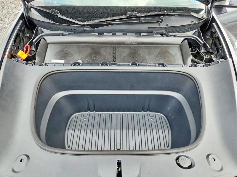 2026 TESLA MODEL Y 11