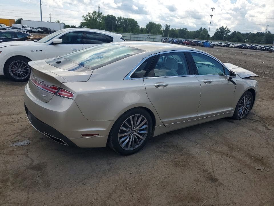 2017 LINCOLN MKZ PREMIERE 3
