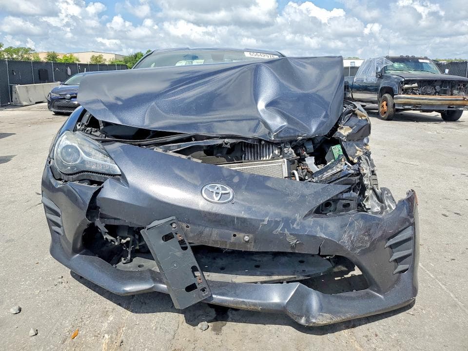 2019 TOYOTA 86 BASE 5