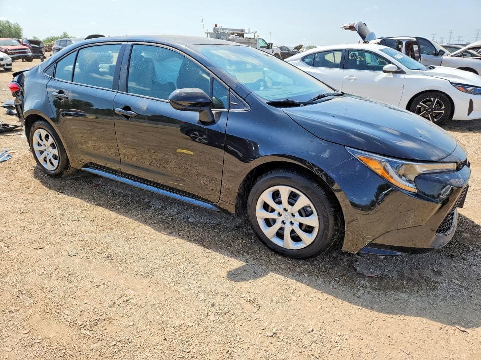 2020 TOYOTA COROLLA LE 4