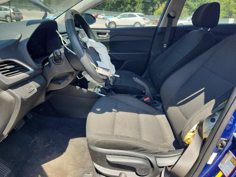 2019 HYUNDAI ACCENT SE 7