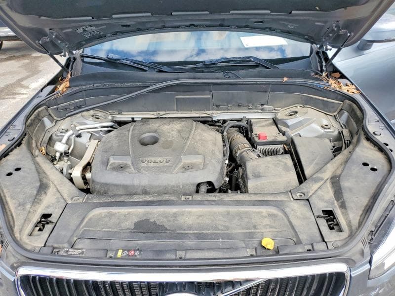 2018 VOLVO XC90 T6 12