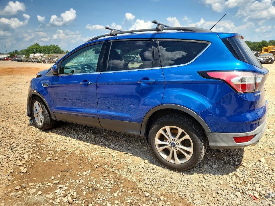 2018 FORD ESCAPE SE 2