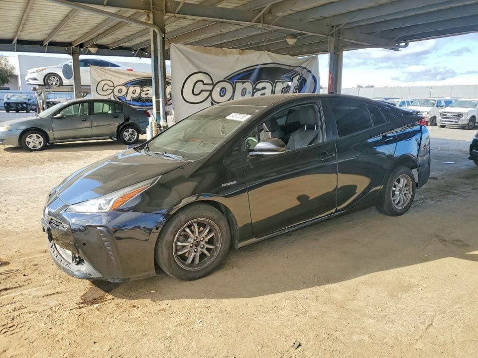 2019 TOYOTA PRIUS LE