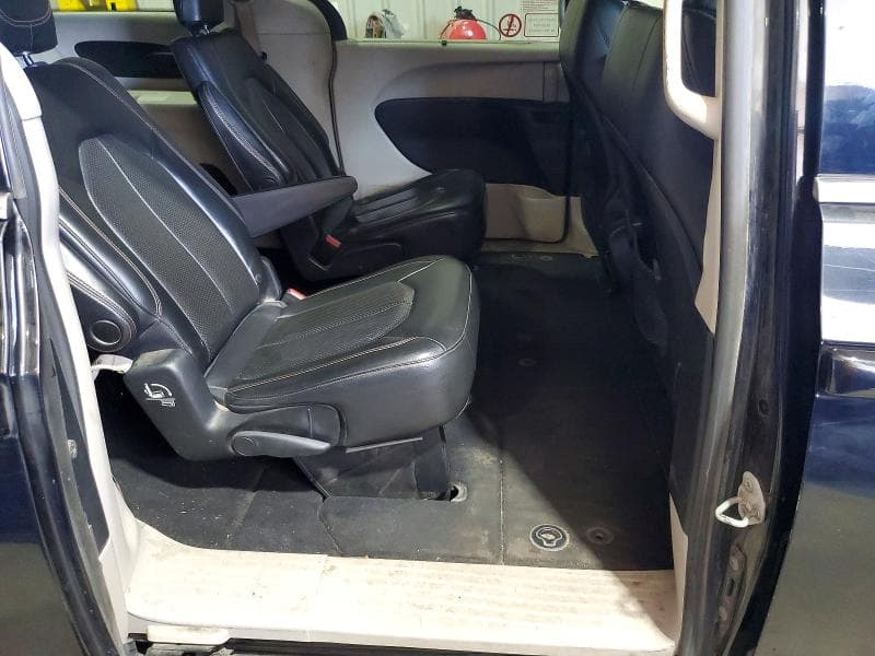2020 CHRYSLER PACIFICA TOURING L 11