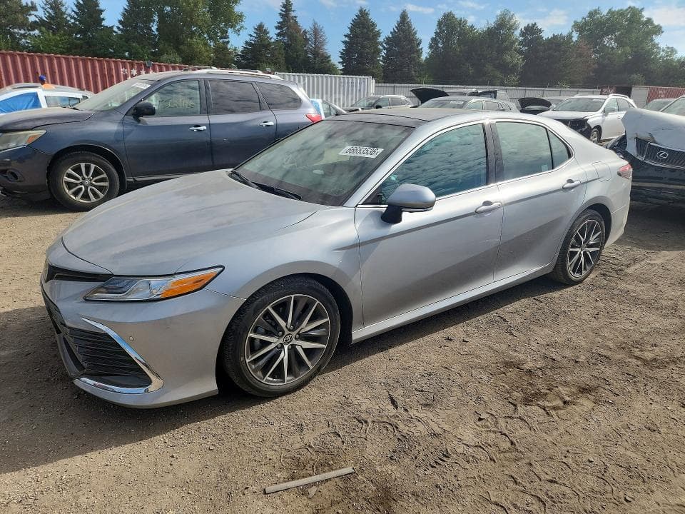2023 TOYOTA CAMRY XLE - 1