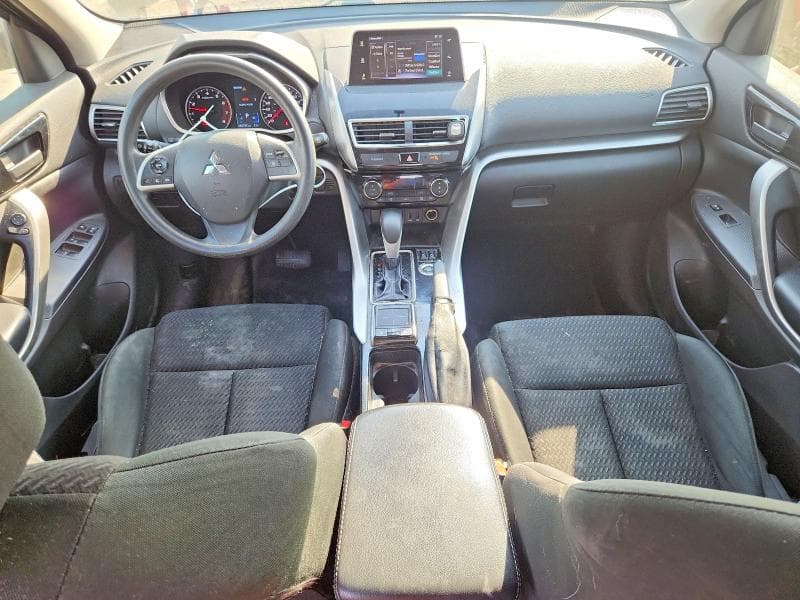 2019 MITSUBISHI ECLIPSE CROSS ES 8