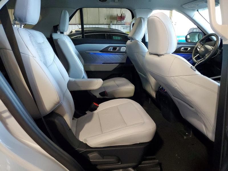 2025 FORD EXPLORER PLATINUM 11