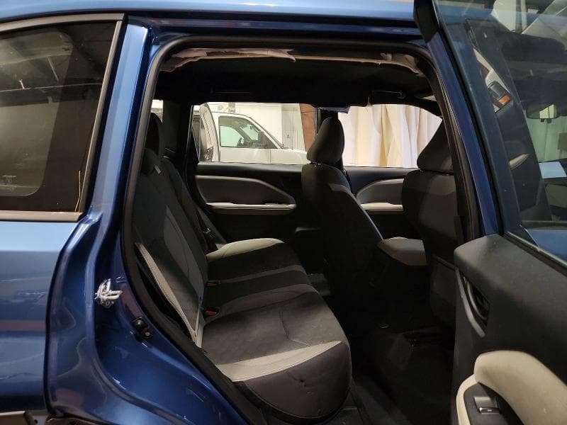 2025 SUBARU FORESTER 11