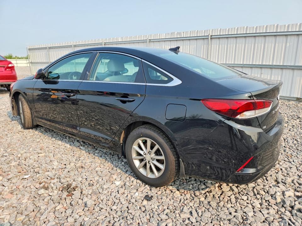 2018 HYUNDAI SONATA SE 2