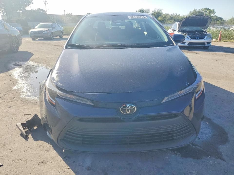 2025 TOYOTA COROLLA LE 5