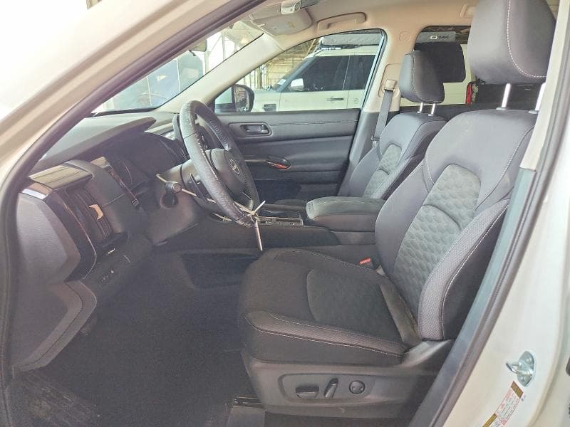 2024 NISSAN PATHFINDER SV 7