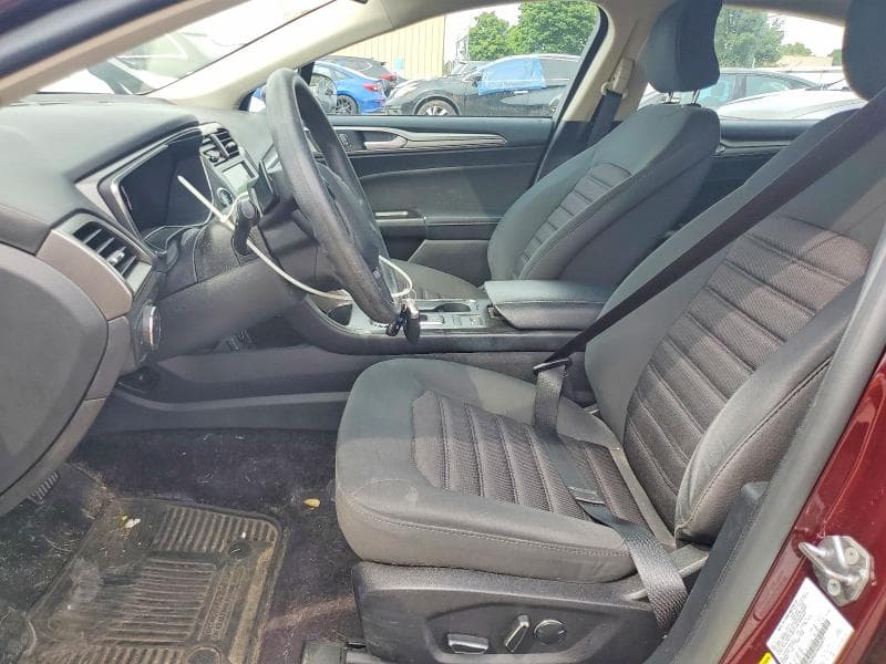 2017 FORD FUSION SE 7
