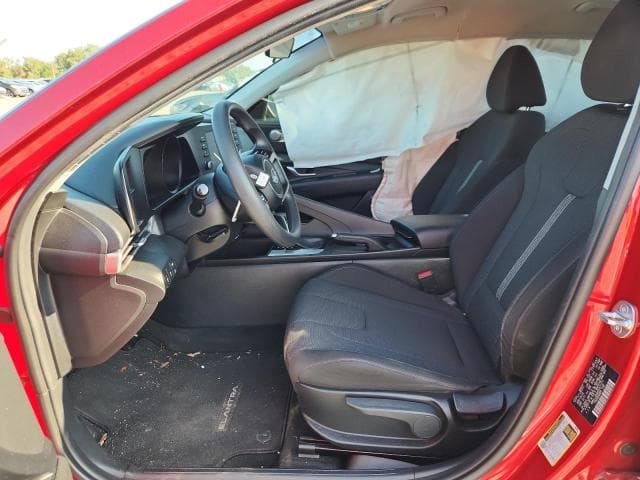 2023 HYUNDAI ELANTRA SE 7