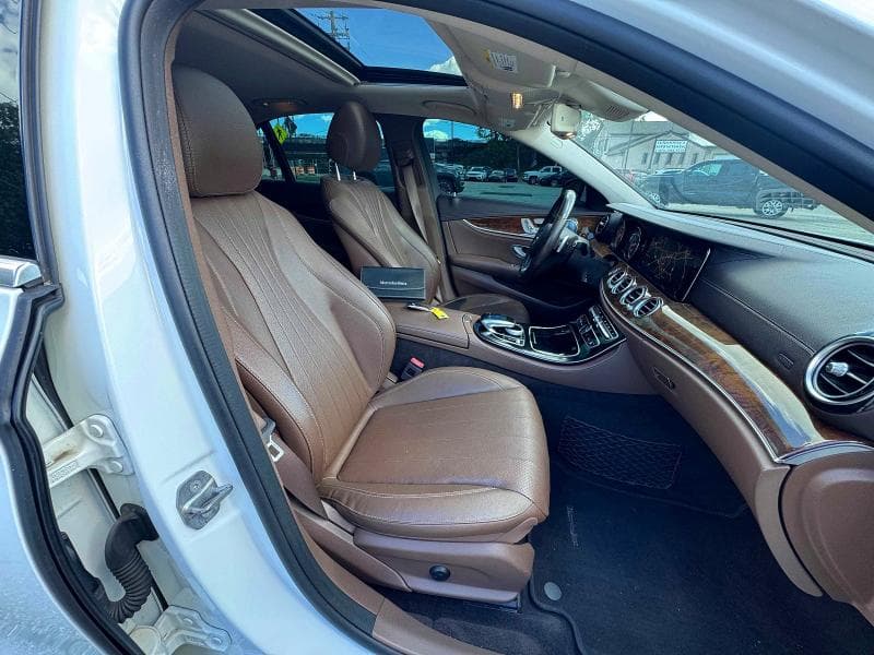 2018 MERCEDES-BENZ E 300 4MATIC 5