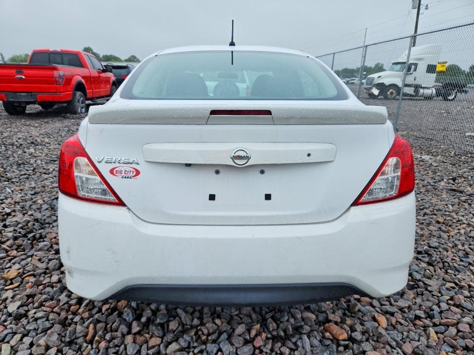 2019 NISSAN VERSA S PLUS 6