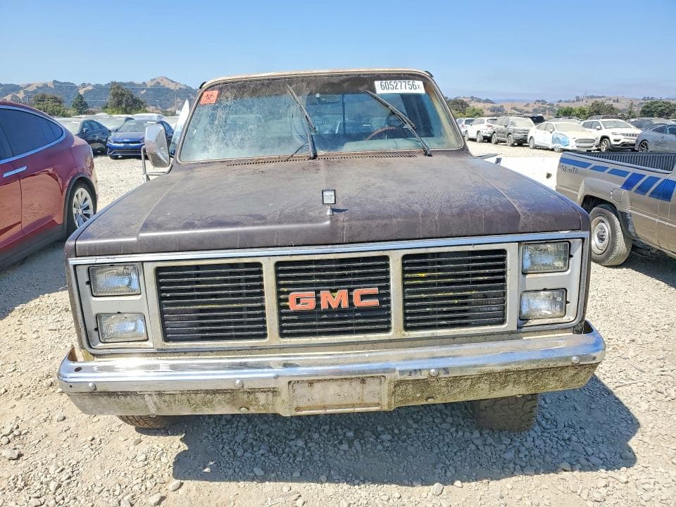 1985 GMC C2500 5