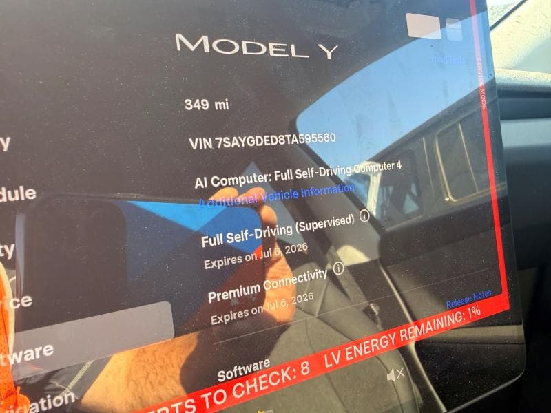 2026 TESLA MODEL Y 9
