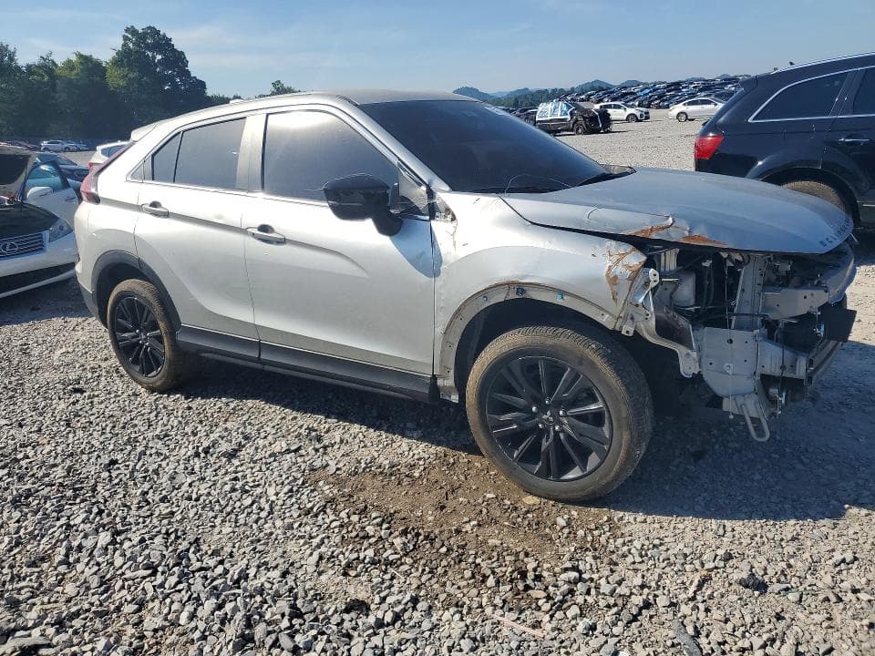 2024 MITSUBISHI ECLIPSE CROSS LE 4