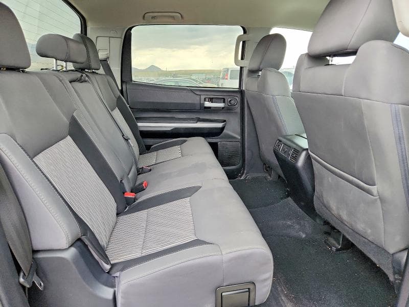 2017 TOYOTA TUNDRA SR5 10