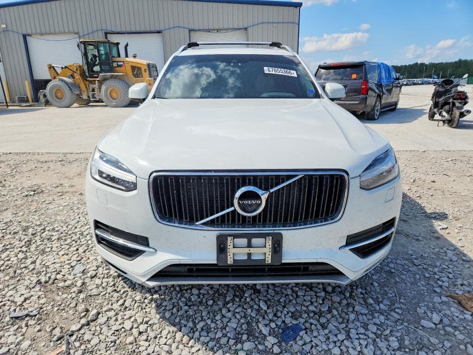 2017 VOLVO XC90 T6 5