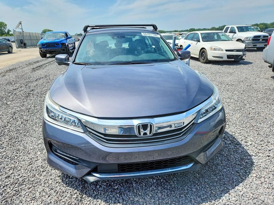 2017 HONDA ACCORD TOURING 5