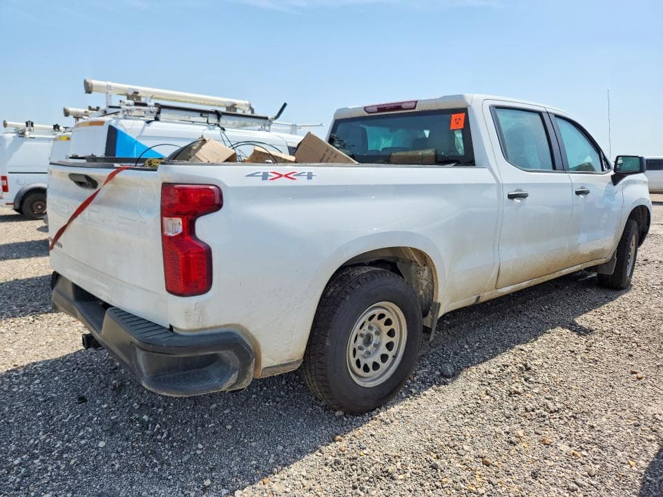2024 CHEVROLET SILVERADO K1500 3