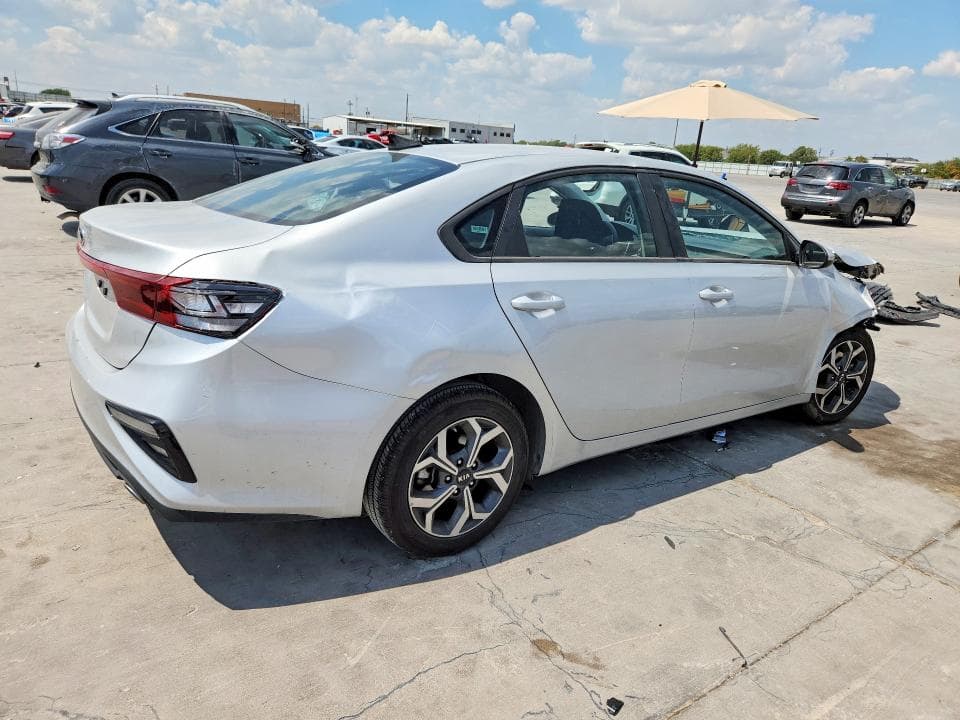2021 KIA FORTE LXS 3