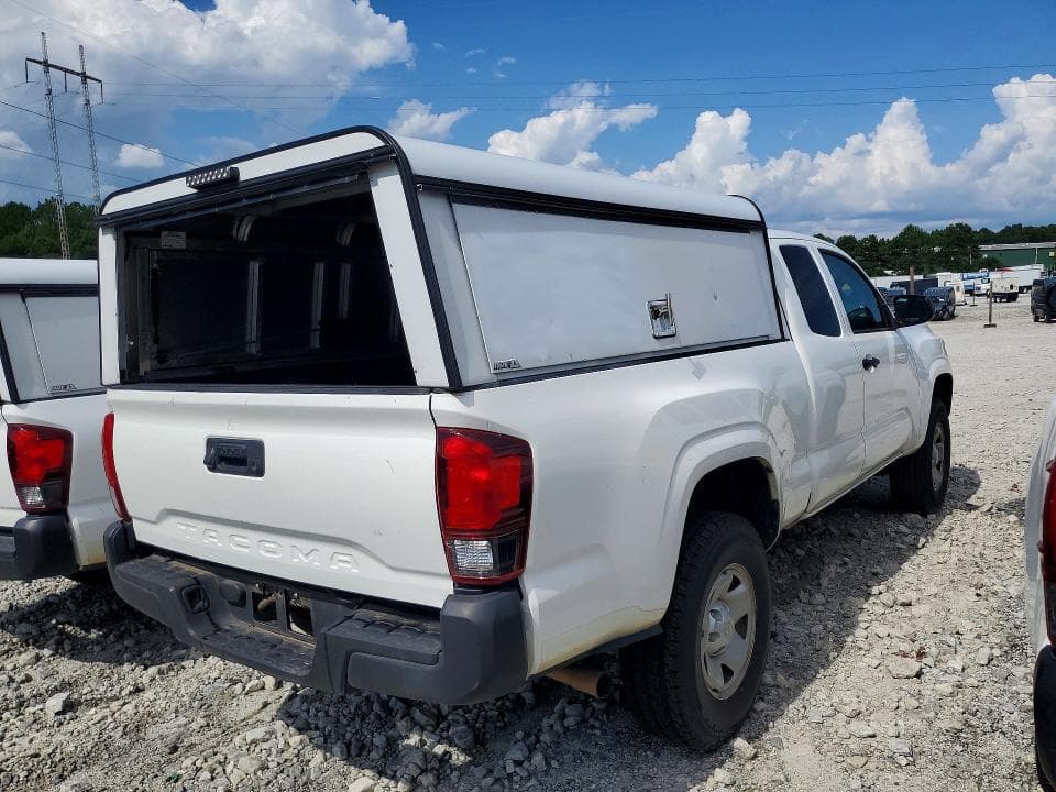 2020 TOYOTA TACOMA SR 3