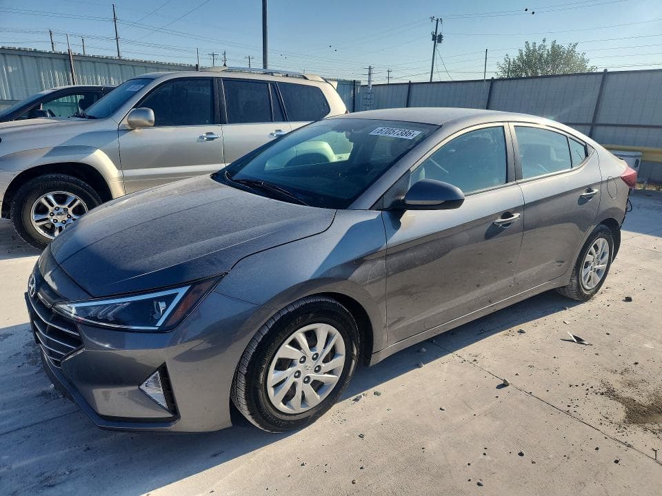 2019 HYUNDAI ELANTRA SE - 1