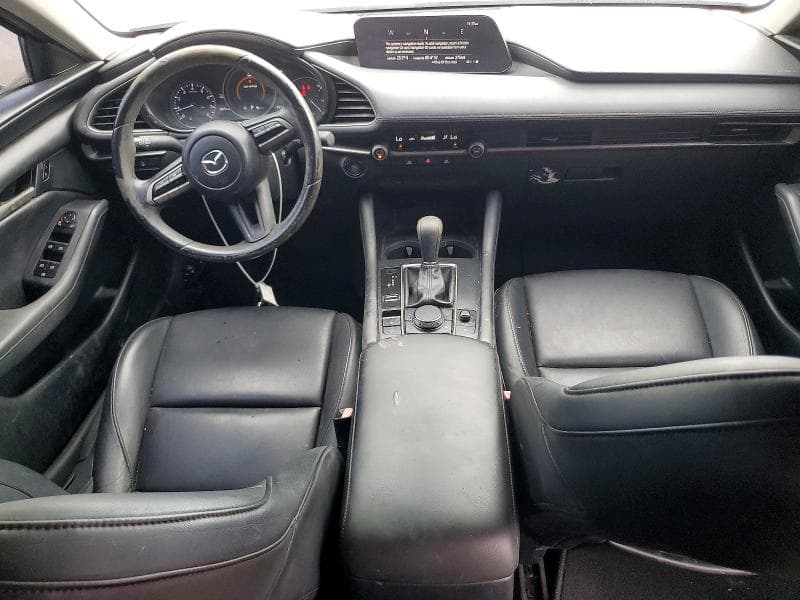 2021 MAZDA 3 SELECT 8