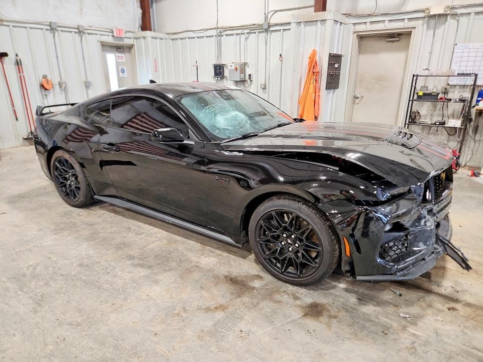 2024 FORD MUSTANG GT 4