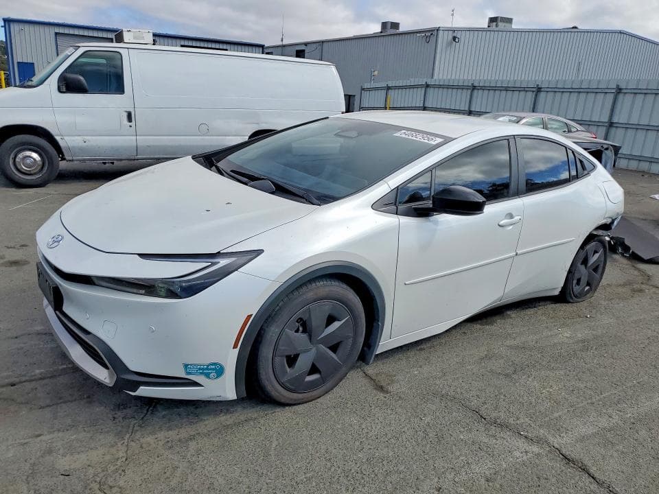 2024 TOYOTA PRIUS PRIME SE