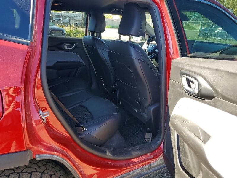 2025 JEEP COMPASS LATITUDE 11