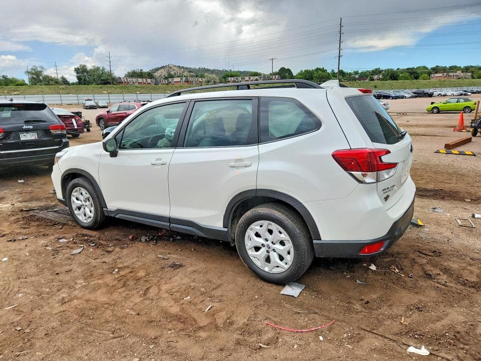 2021 SUBARU FORESTER 2