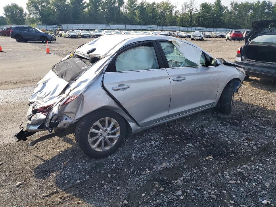2020 HYUNDAI ACCENT SEL 3