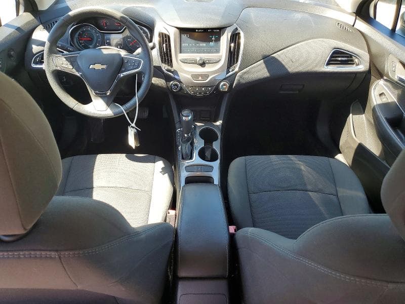 2017 CHEVROLET CRUZE LT 8
