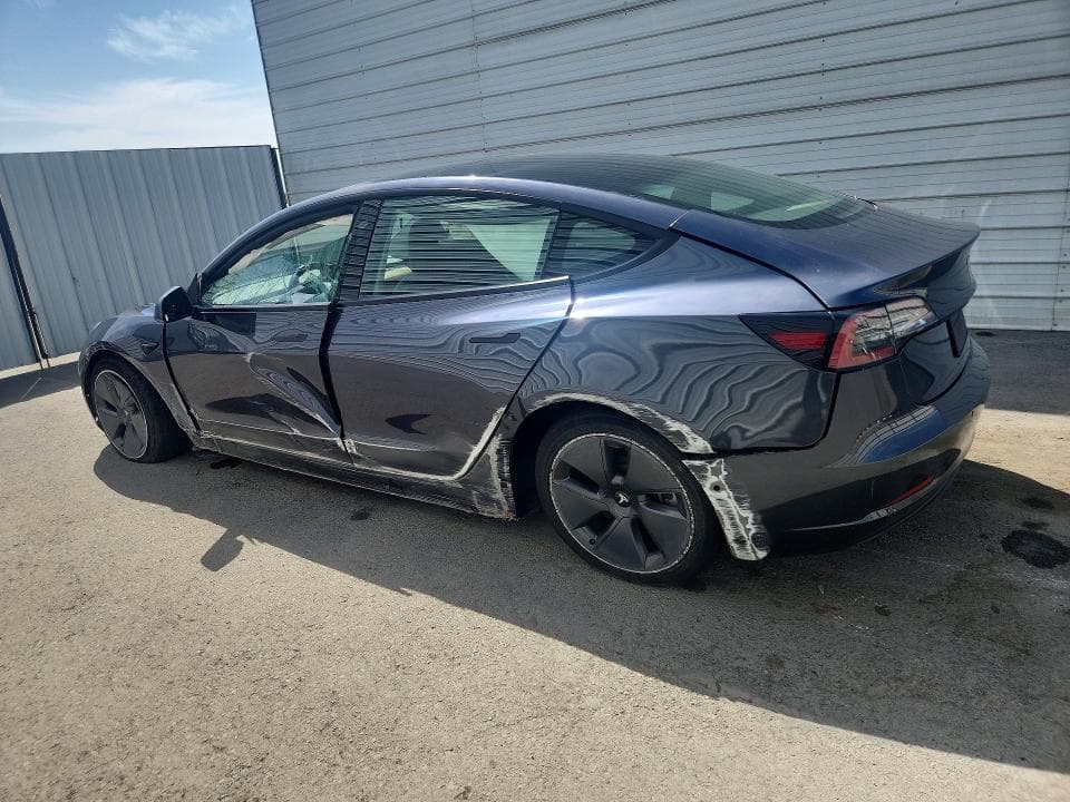 2022 TESLA MODEL 3 2