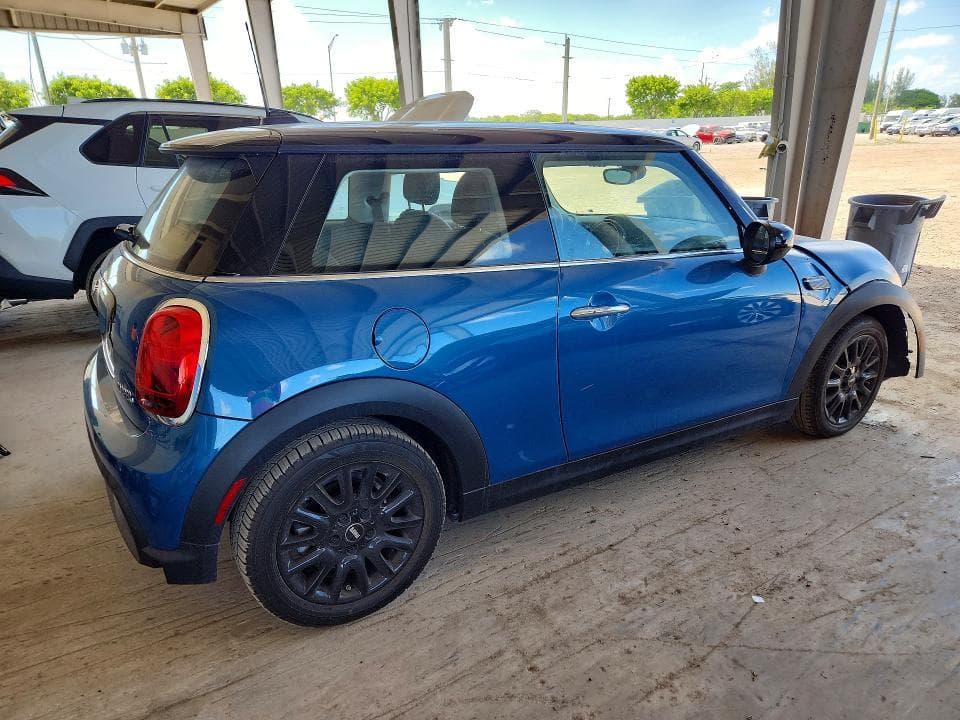 2023 MINI COOPER 3