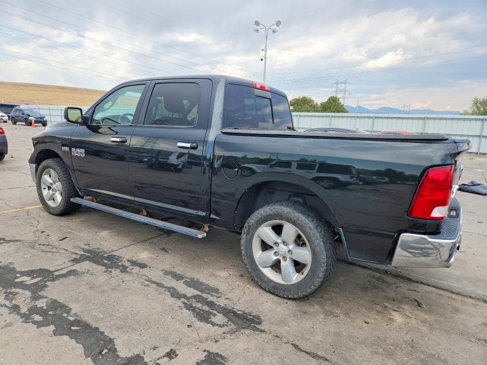 2017 RAM 1500 SLT 2