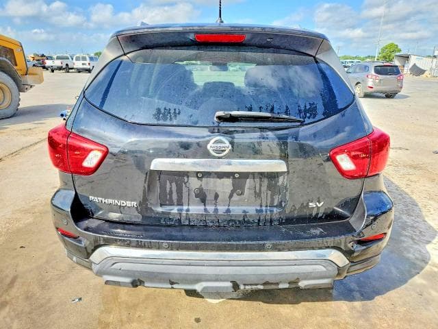 2018 NISSAN PATHFINDER SV 6
