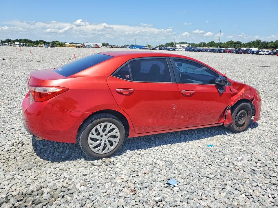 2018 TOYOTA COROLLA LE 3