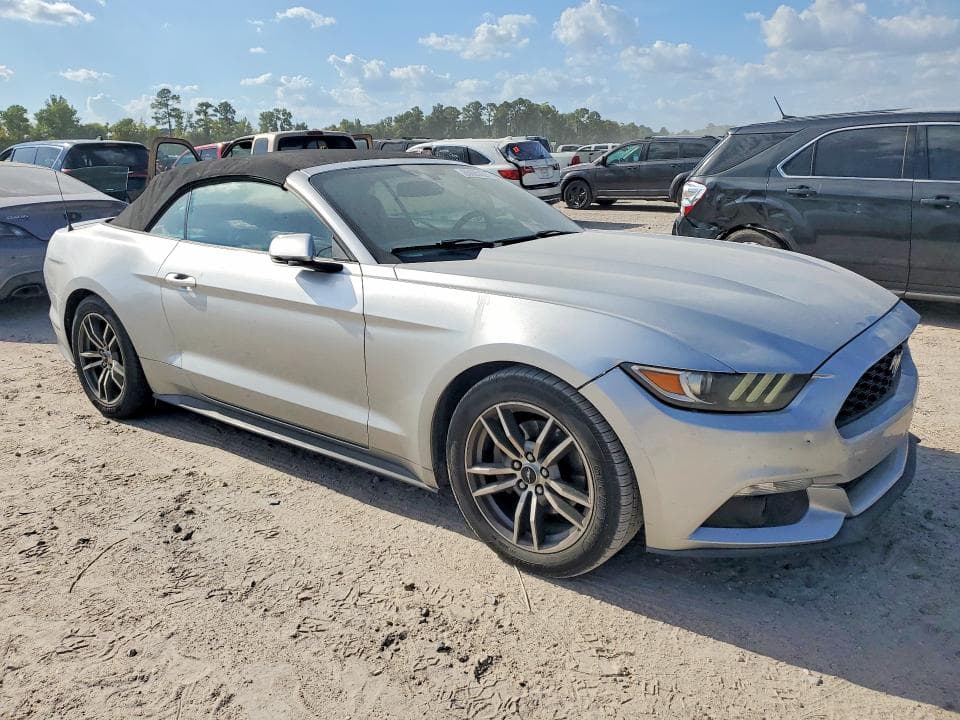 2017 FORD MUSTANG 4